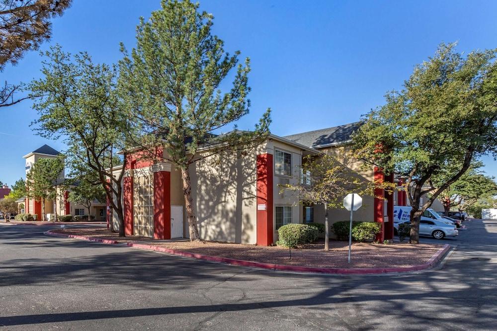 Suburban Studios Albuquerque Uptown photo 39