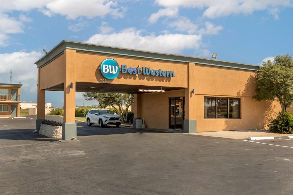 Best Western Taylor Inn photo 25