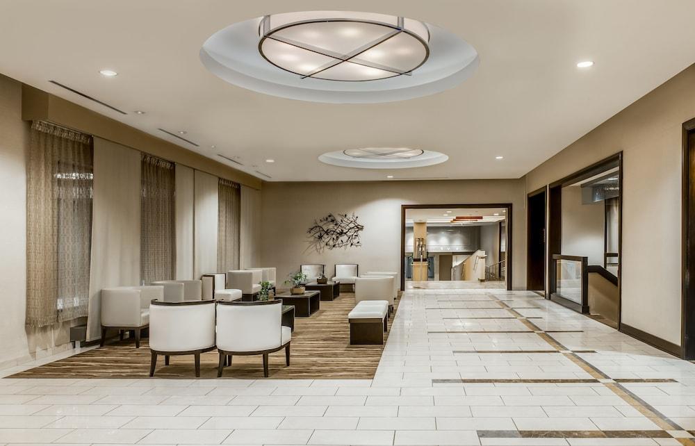 Crowne Plaza Chicago Ohare Hotel & Conf Ctr by IHG photo 70