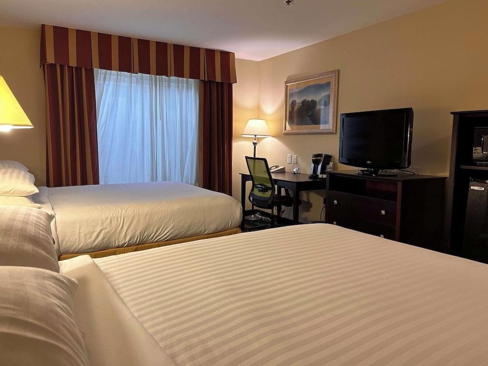 Express Inn Leesville Ft Johnson, SureStay Collection by BW photo 21