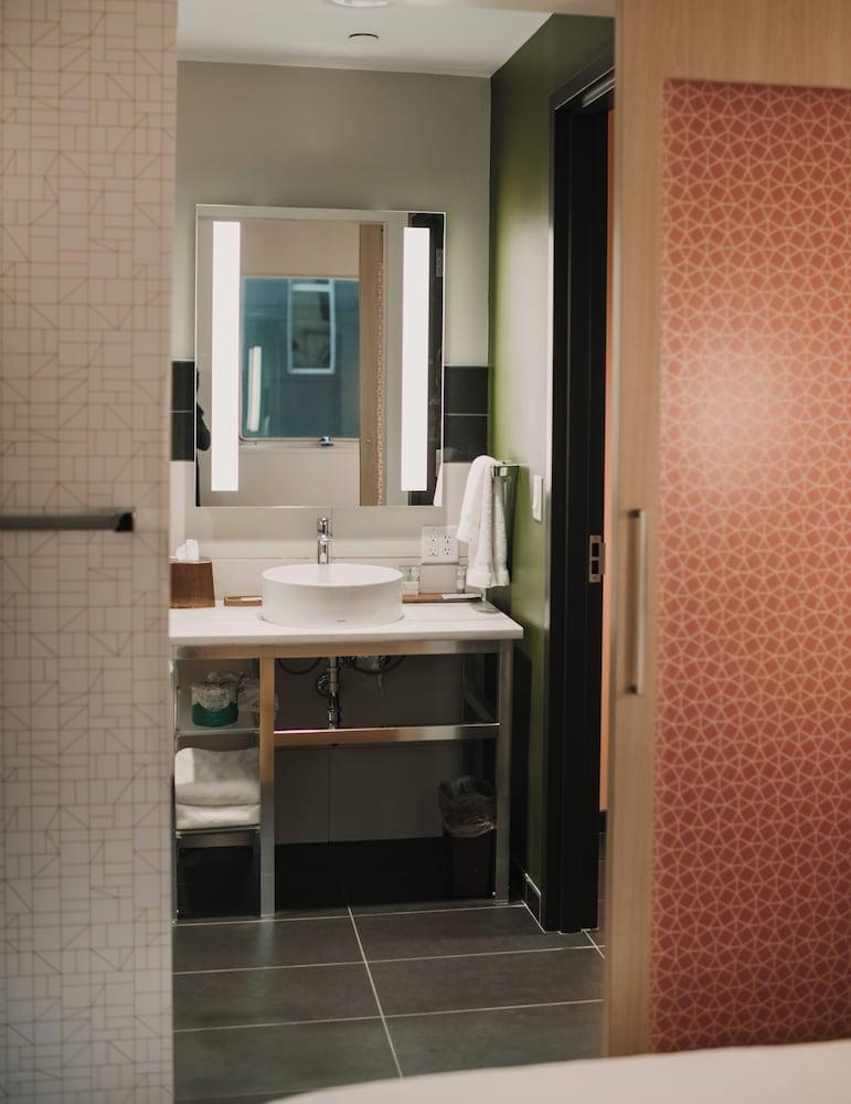 CityFlatsHotel - Grand Rapids, an Ascend Collection Hotel photo 85