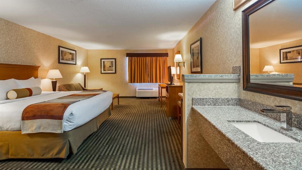 Best Western Rama Inn photo 6