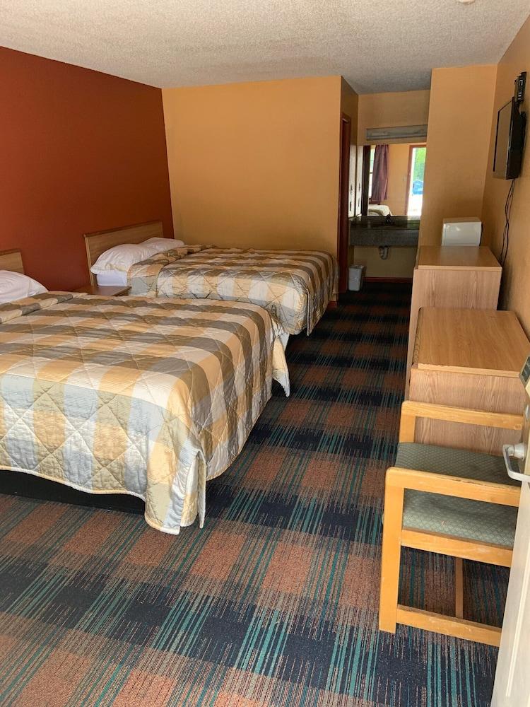 Luxury Inn & Suites Forrest City photo 7