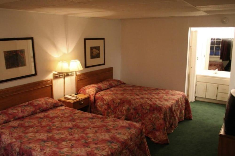 Budget Inn photo 15