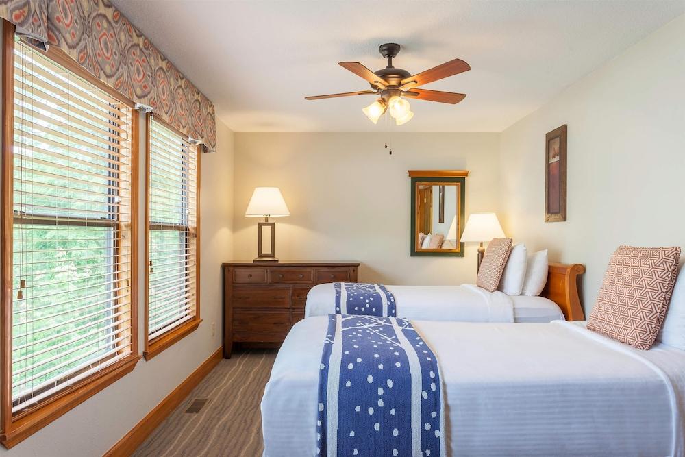 Hilton Vacation Club MountainLoft Gatlinburg photo 4