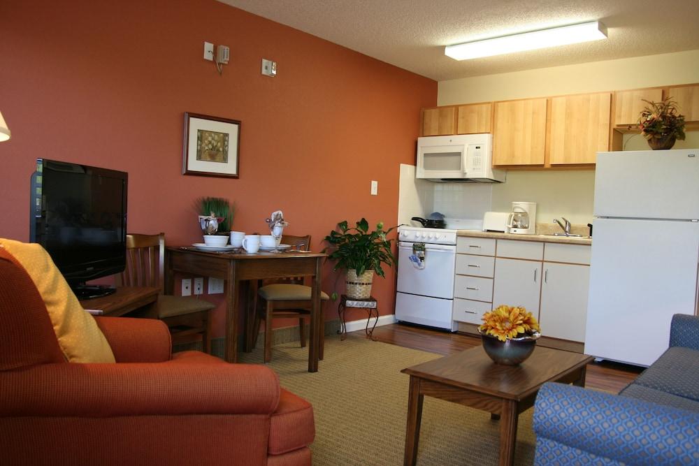 Affordable Suites Fredericksburg photo 31