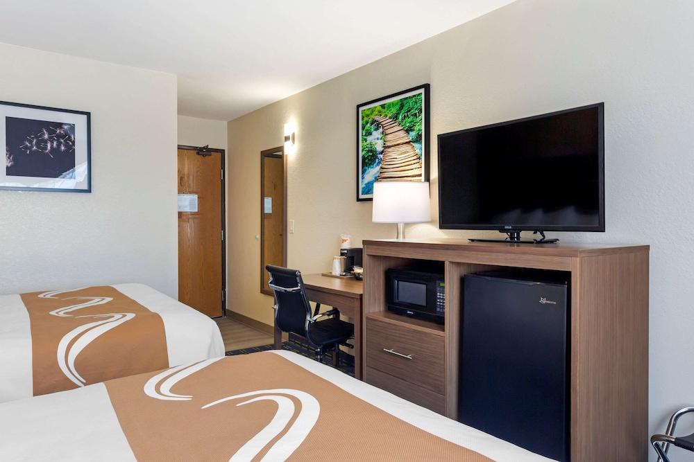 Quality Inn Lee - Lenox South photo 20