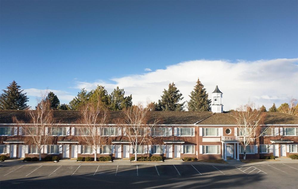 Little America Hotel photo 2