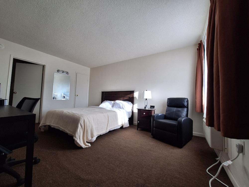 Leisure Lodge Motel photo 15