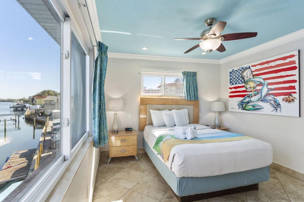 Bay Palms Waterfront Resort - Hotel and Marina photo 49