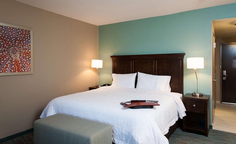 Hampton Inn & Suites Gulfport I-10 photo 29