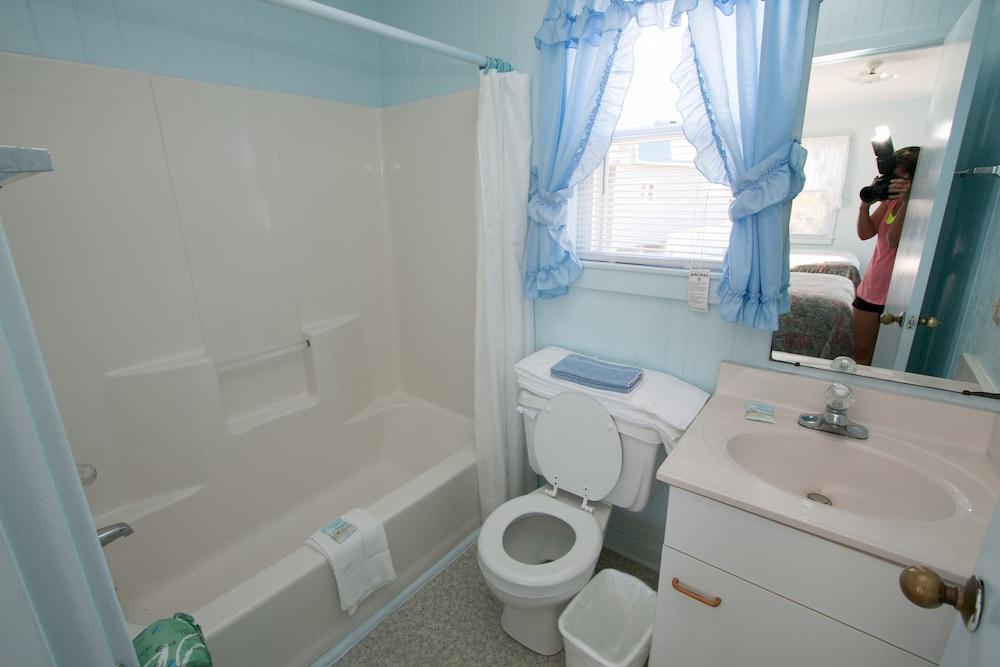 Outer Banks Motel - Village Accommodations photo 72