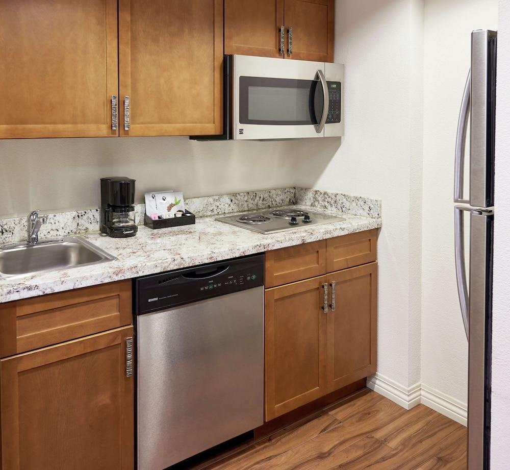 Homewood Suites by Hilton Atlanta Midtown, GA photo 32