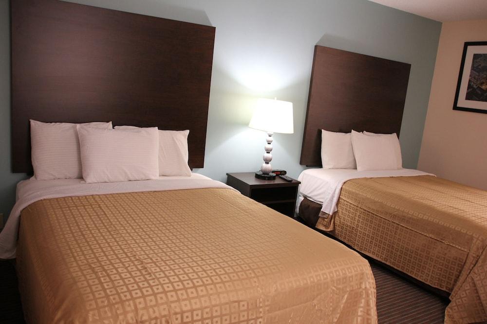 Sterling Inn Niagara Falls near IAG Airport photo 4