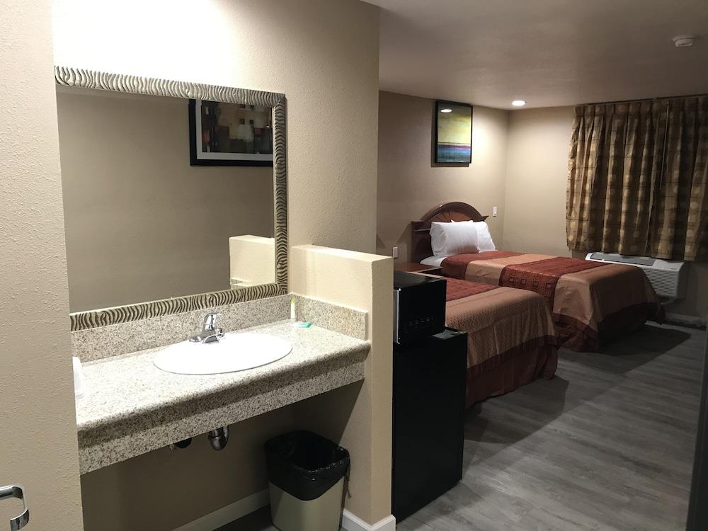 Budget Inn Motel photo 15