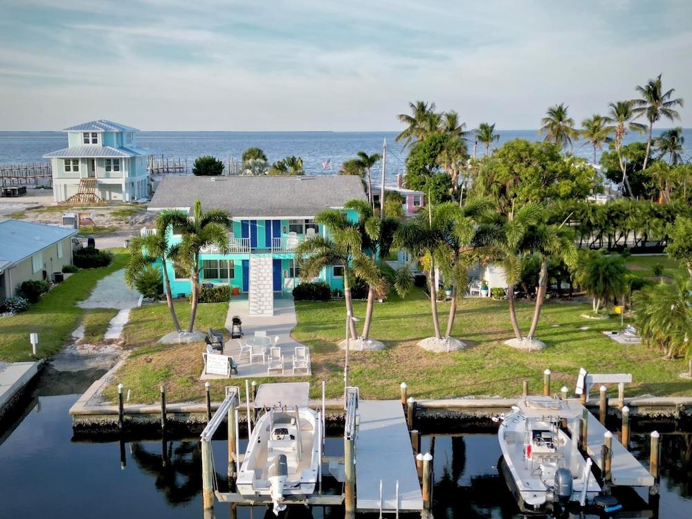 MALU LANI Inn & Marina photo 1