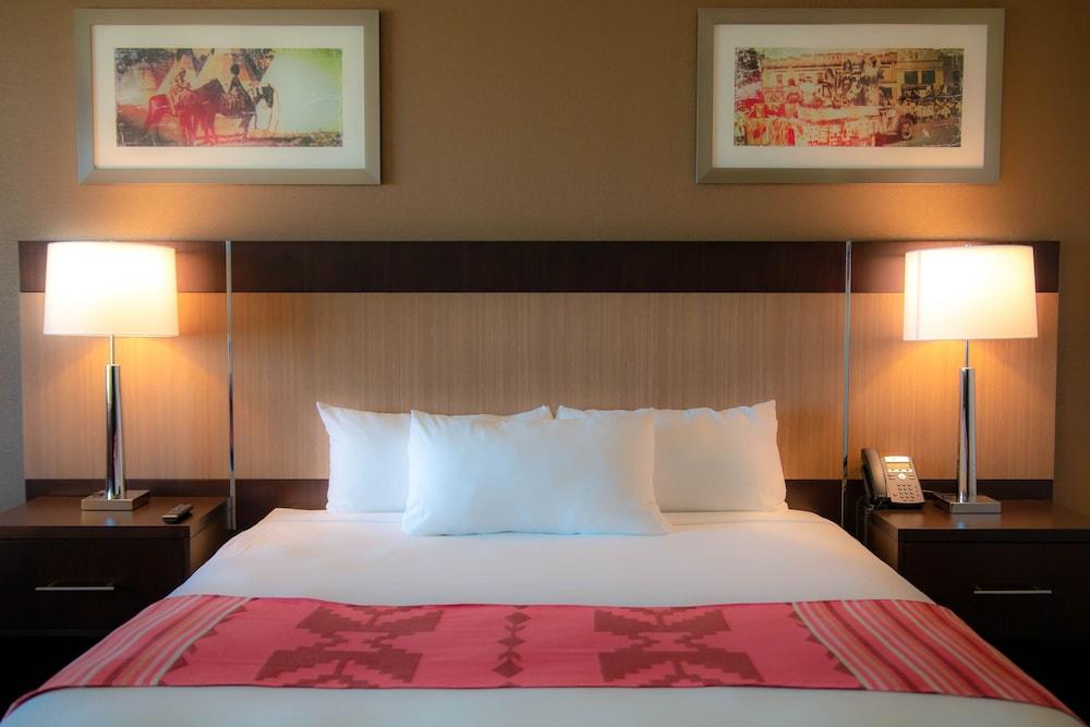 Legends Casino Hotel photo 6
