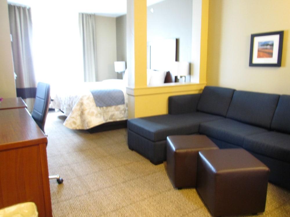 Heartland Inn and Suites photo 22