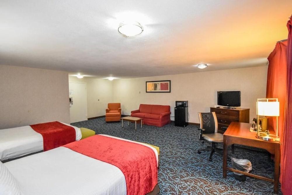 Charles River Inn photo 19