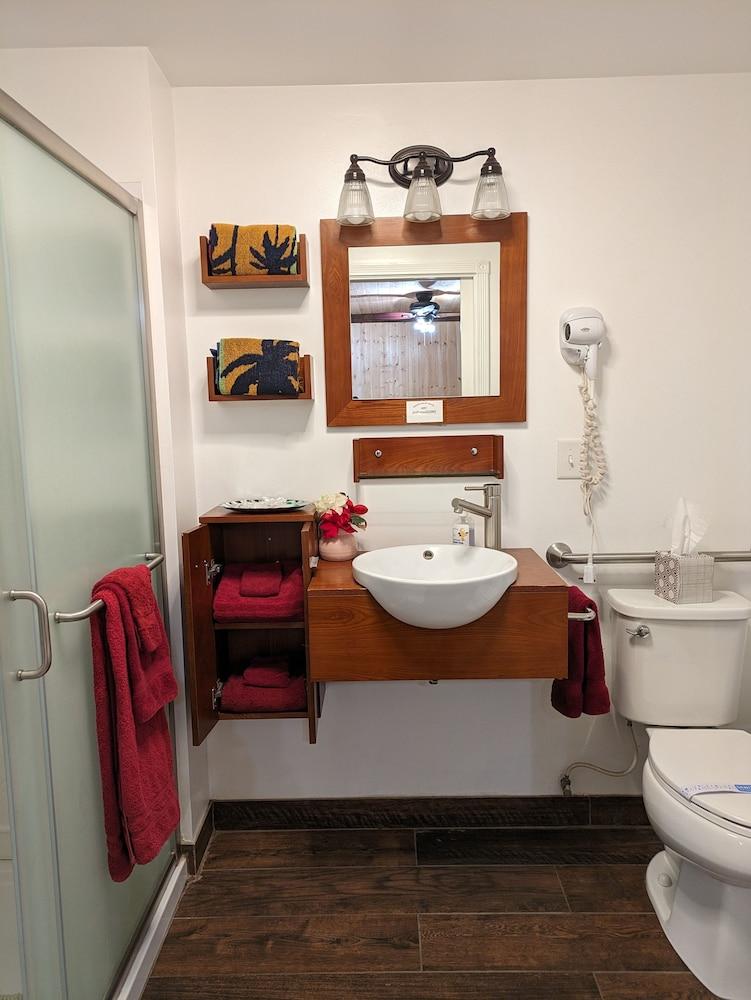 Squaw Valley Motel photo 13