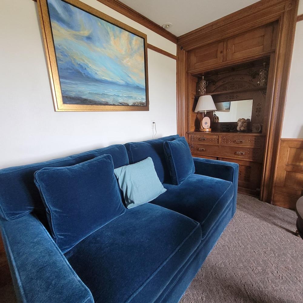 Stone House Inn photo 55