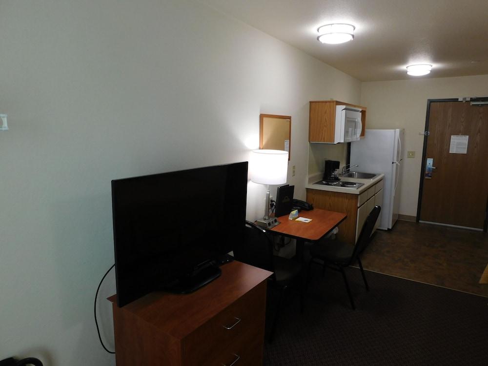 Birch Hill Suite Rochester – Med City photo 22