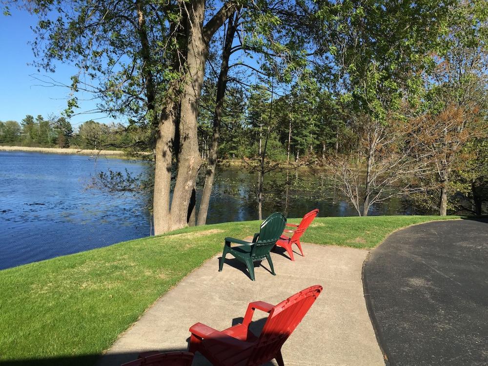 Aqua Aire Inn & Suites photo 23