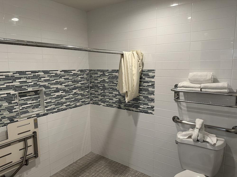 OC Hotel Costa Mesa photo 14