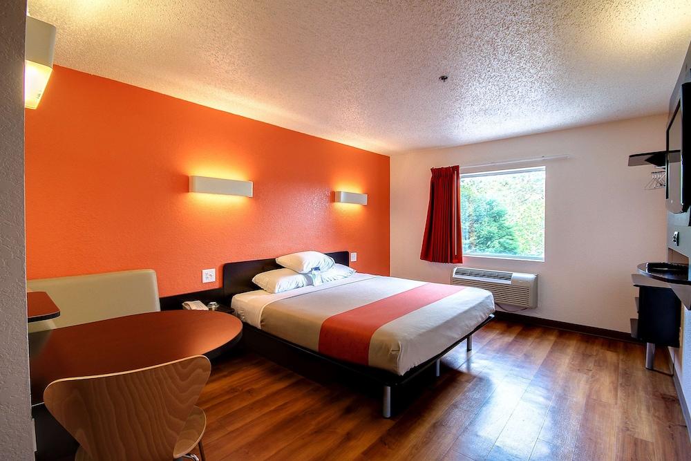 Motel 6 King Of Prussia, PA - Philadelphia photo 11