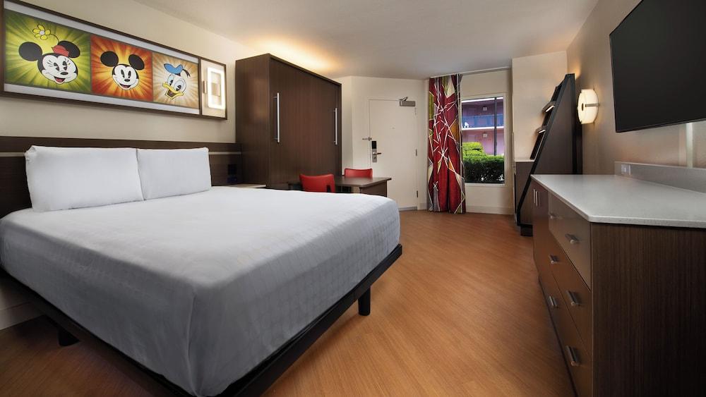 Disney's All-Star Music Resort photo 6