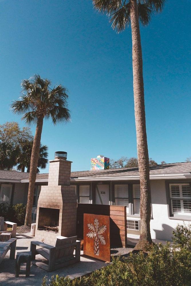 The Hotel Palms photo 65