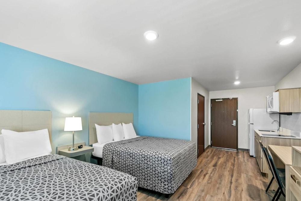 Woodspring Suites Anderson North I-85 photo 8