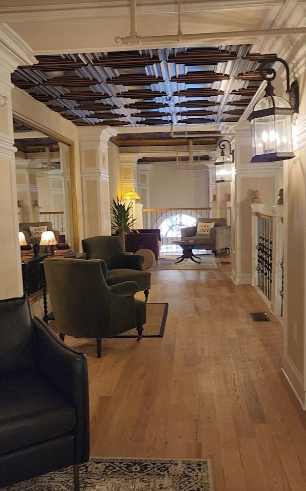 Historic Griffin Hotel photo 5