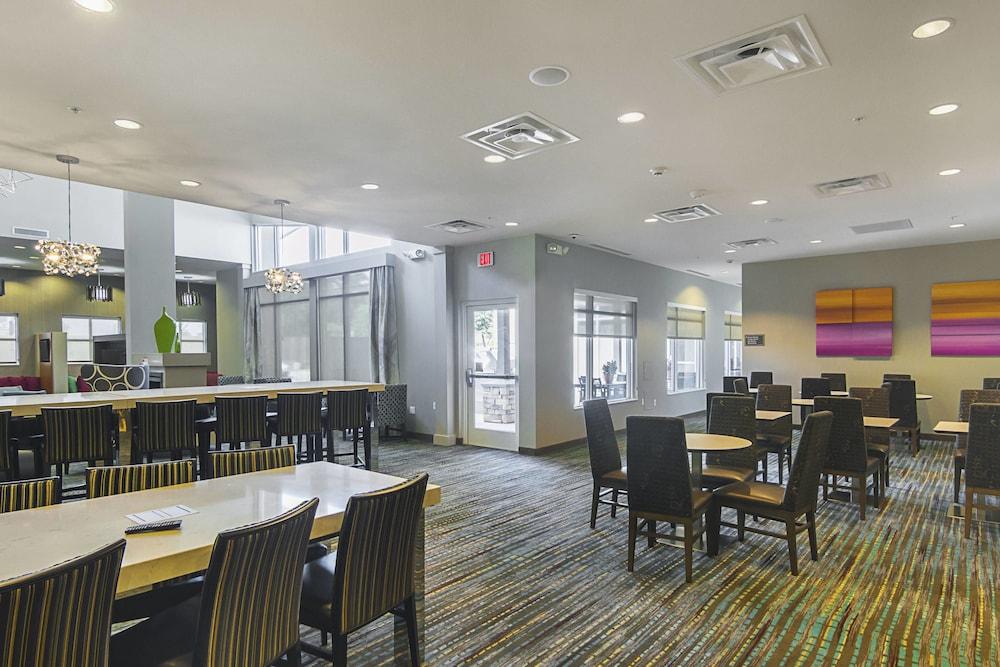 Residence Inn by Marriott Denton photo 24