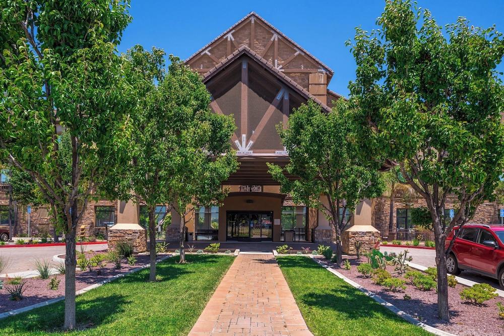 Springhill Suites by Marriott Temecula Wine Country photo 22