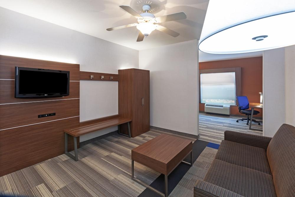 Holiday Inn Express Suites Jasper by IHG photo 4