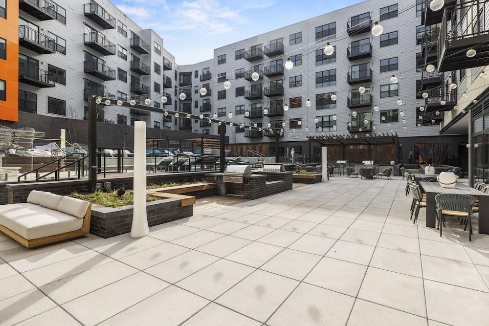 Placemakr Cathedral Heights photo 53