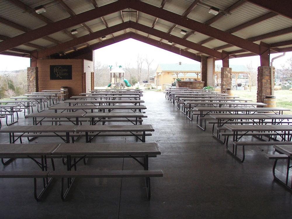 Westgate Branson Woods Resort and Cabins photo 7