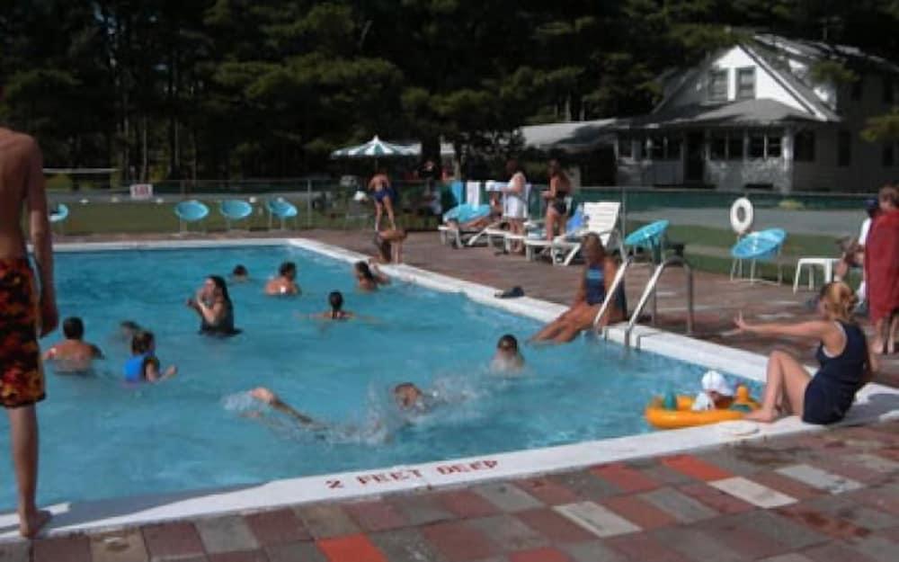 Catskill Motor Court Motel photo 21