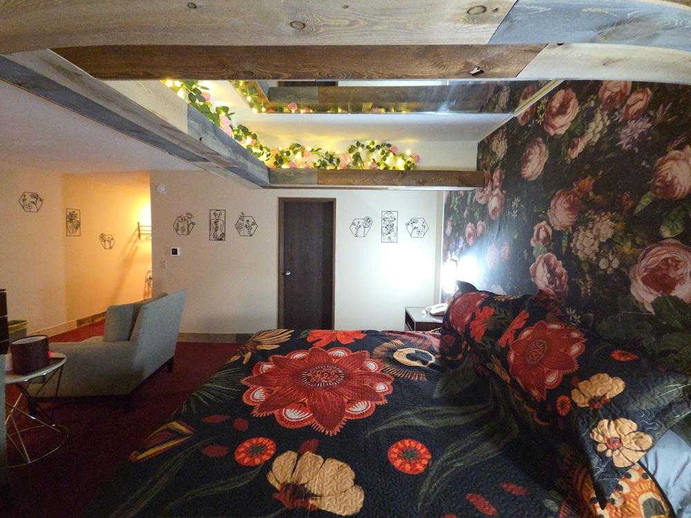 Chesaning Inn & Suites photo 7