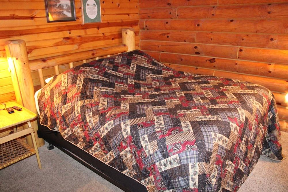 Cedar Lodge and Settlement photo 42