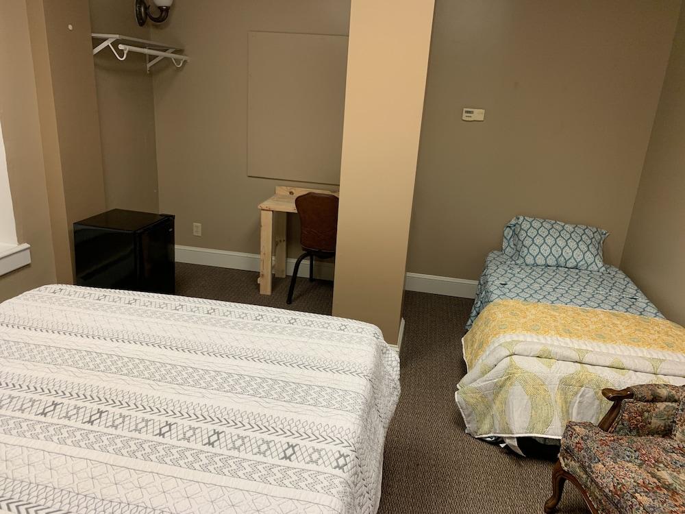 Nashwauk Lodging - Hostel photo 30