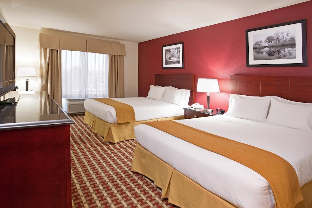 Holiday Inn Express Hotel & Suites Columbus Univ Area - Osu by IHG photo 4