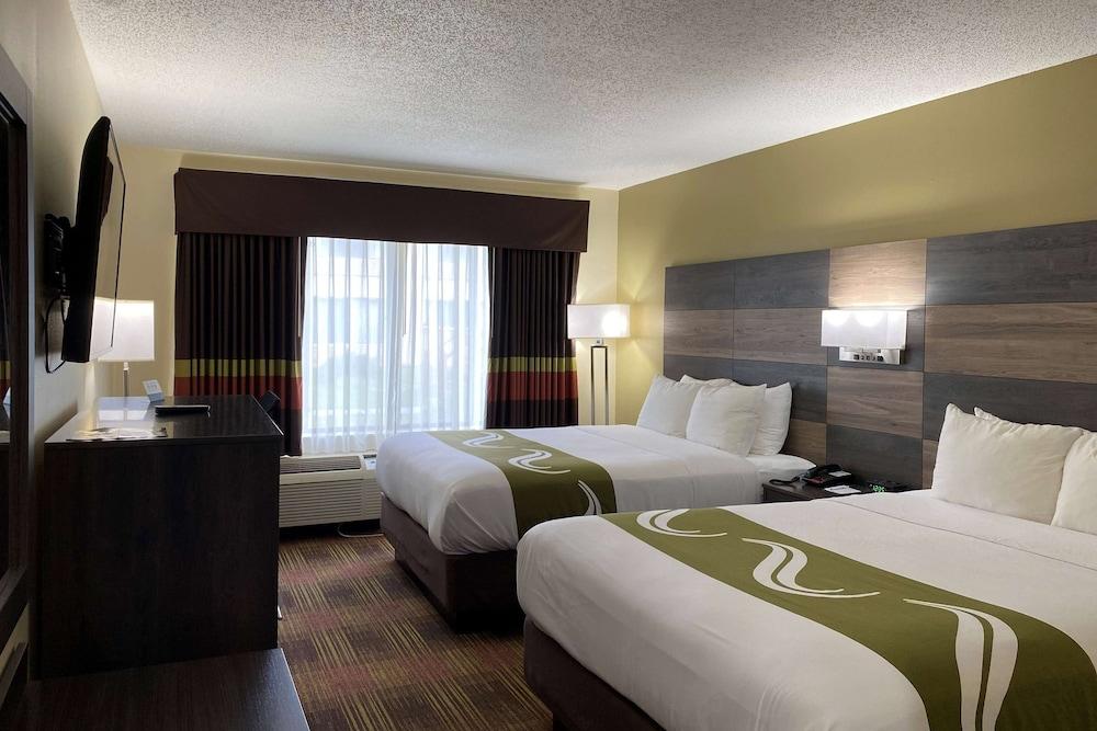 AmericInn by Wyndham Fort Atkinson photo 22