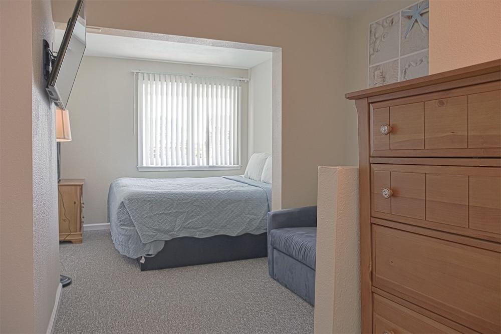 Colonial Inn Motel photo 5