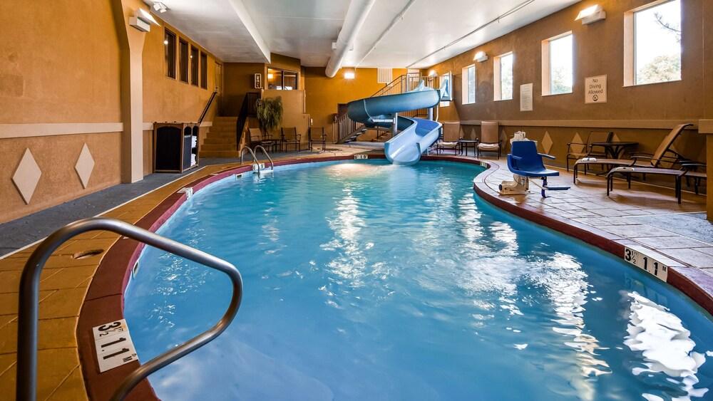 Best Western Plus Midwest Inn & Suites photo 13