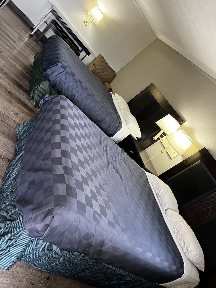 Relax Inn & Suite photo 7