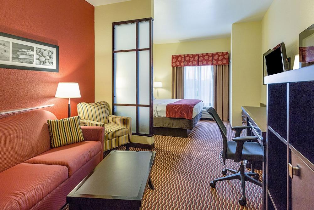Comfort Suites Leesville near Fort Johnson photo 75