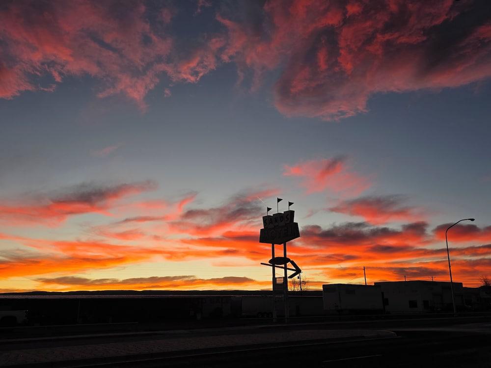 Southwest Motel photo 22
