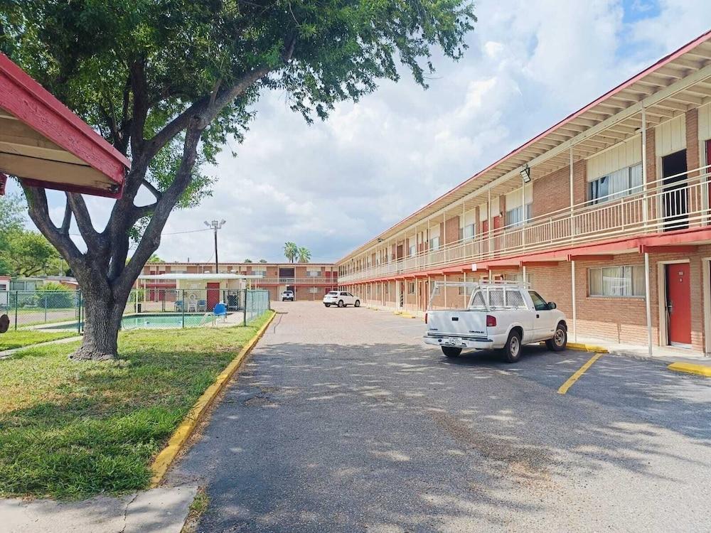 Pen Ann by Capital O Pharr/McAllen TX photo 14
